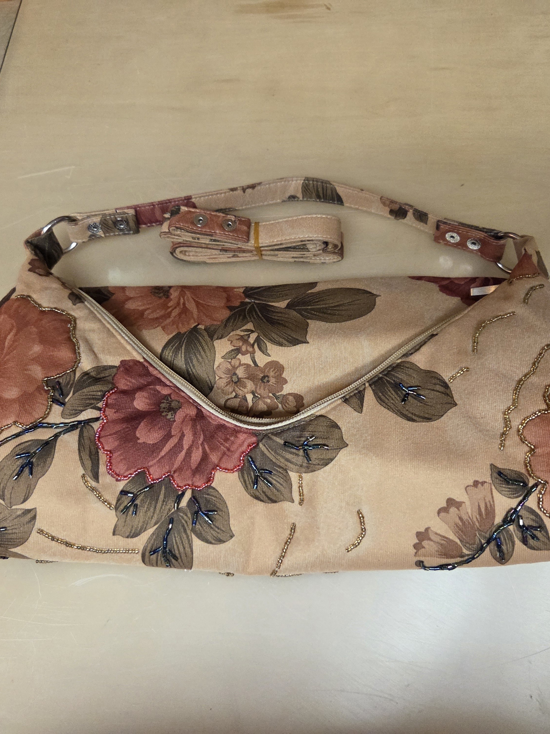 Floral Embroidered Shoulder Bag In Tan And Rust. With 2 Straps — image 5 of 7
